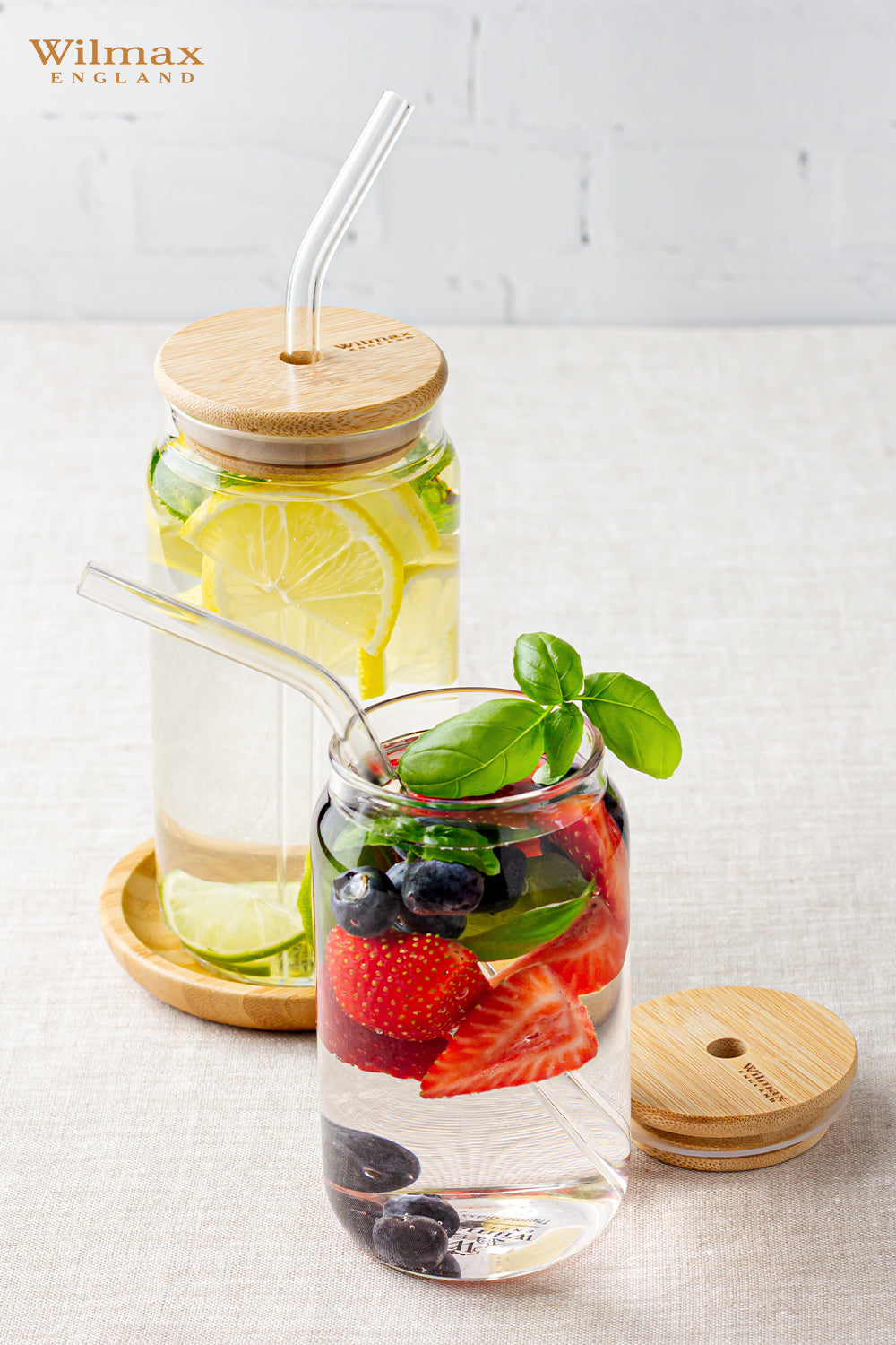 GLASS CAN WITH BAMBOO LID & STRAW 17 FL OZ | 500 ML