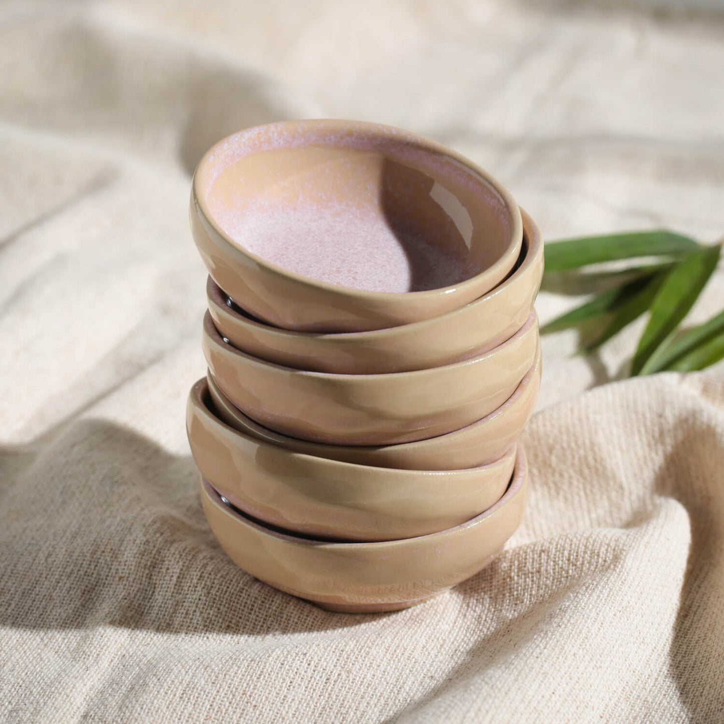 Porto Brasil LITCHI RAMEKIN ORGANIC MEDIUM STONEWARE dia. 3.54x1.18" SKU: '14614109201