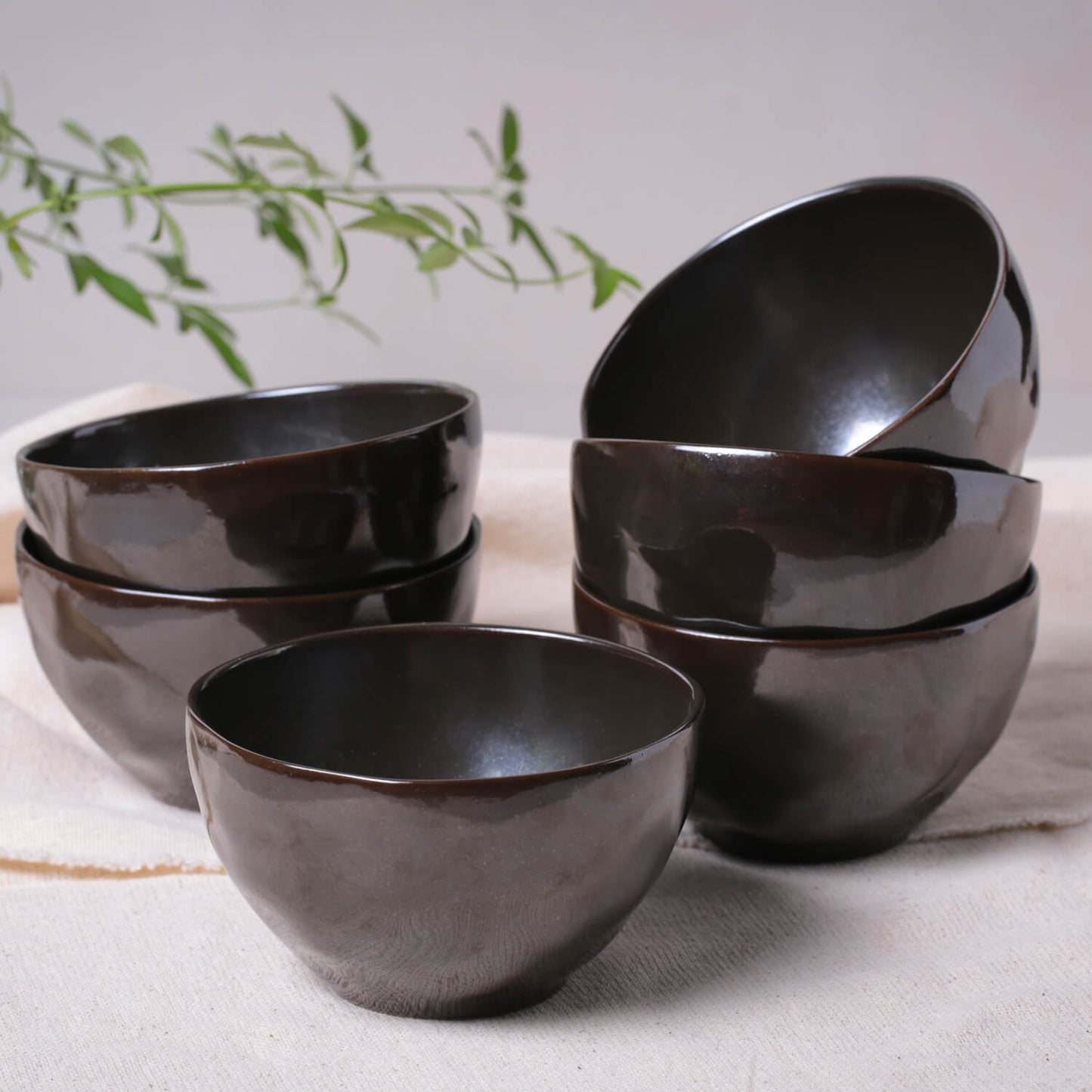Porto Brasil METALLICA BOWL ORGANIC STONEWARE dia. 5.24" SKU: '1914108701