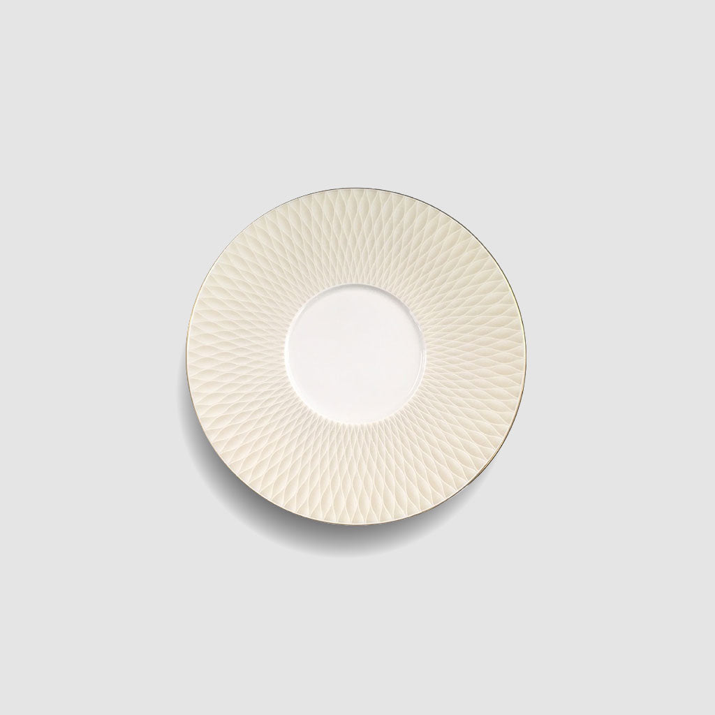 COMMON SAUCER