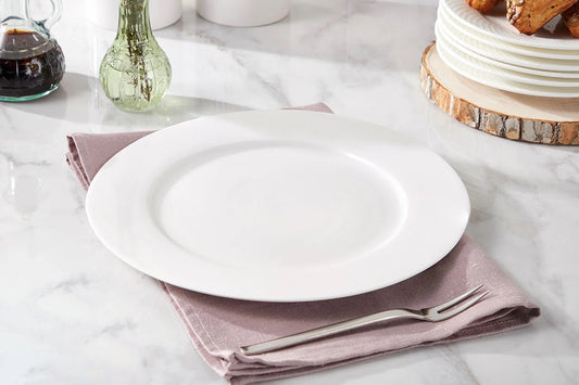 The Benefits of Using Porcelain Tableware