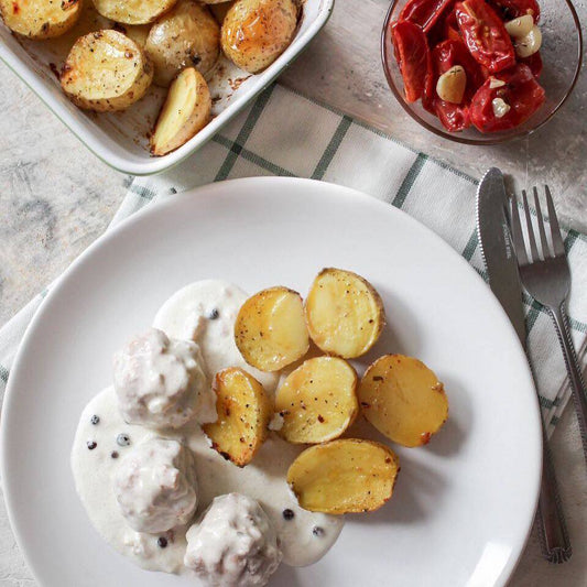 German Meatballs in Creamy Caper Sauce