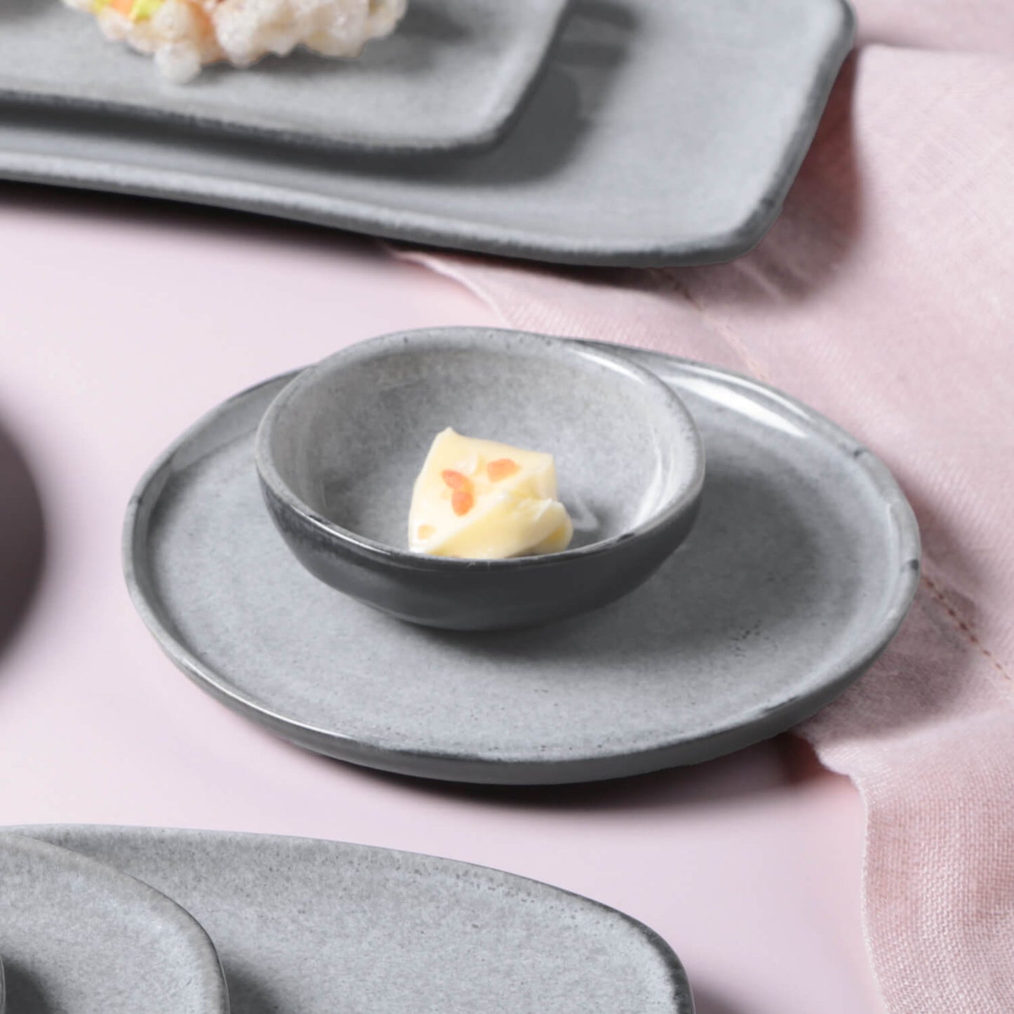 Porto Brasil DUST RAMEKIN ORGANIC MEDIUM STONEWARE dia. 3.54x1.18"  SKU: '14614115801