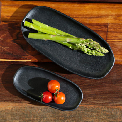Porto Brasil MATTE BLACK SHALLOW OVAL PR ORGANIC STONEWARE dia. 9.06x4.33"  SKU: '1511473901