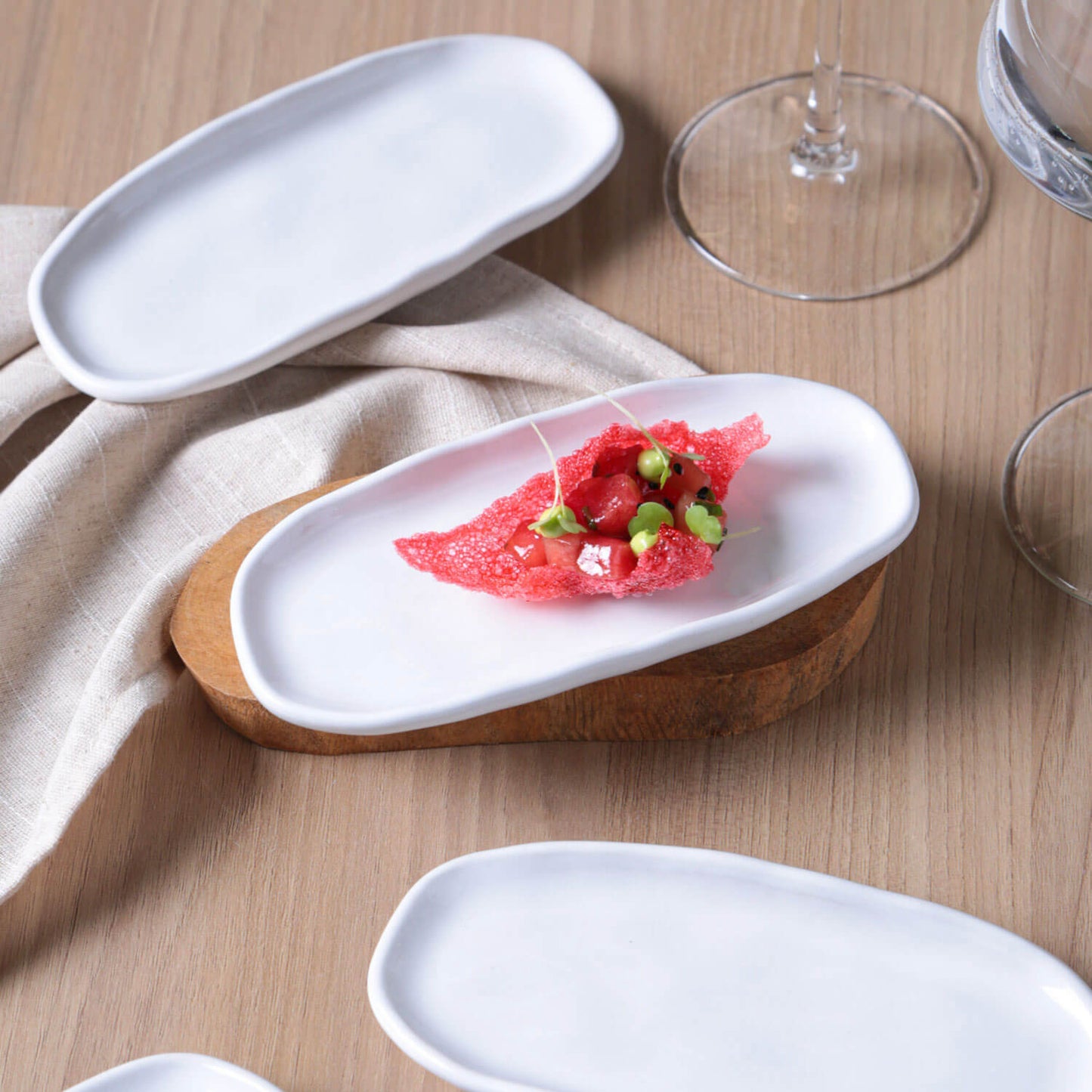 Porto Brasil NEW WHITE SHALLOW OVAL PR ORGANIC STONEWARE dia. 6.5x3.15"  SKU: '15214119801