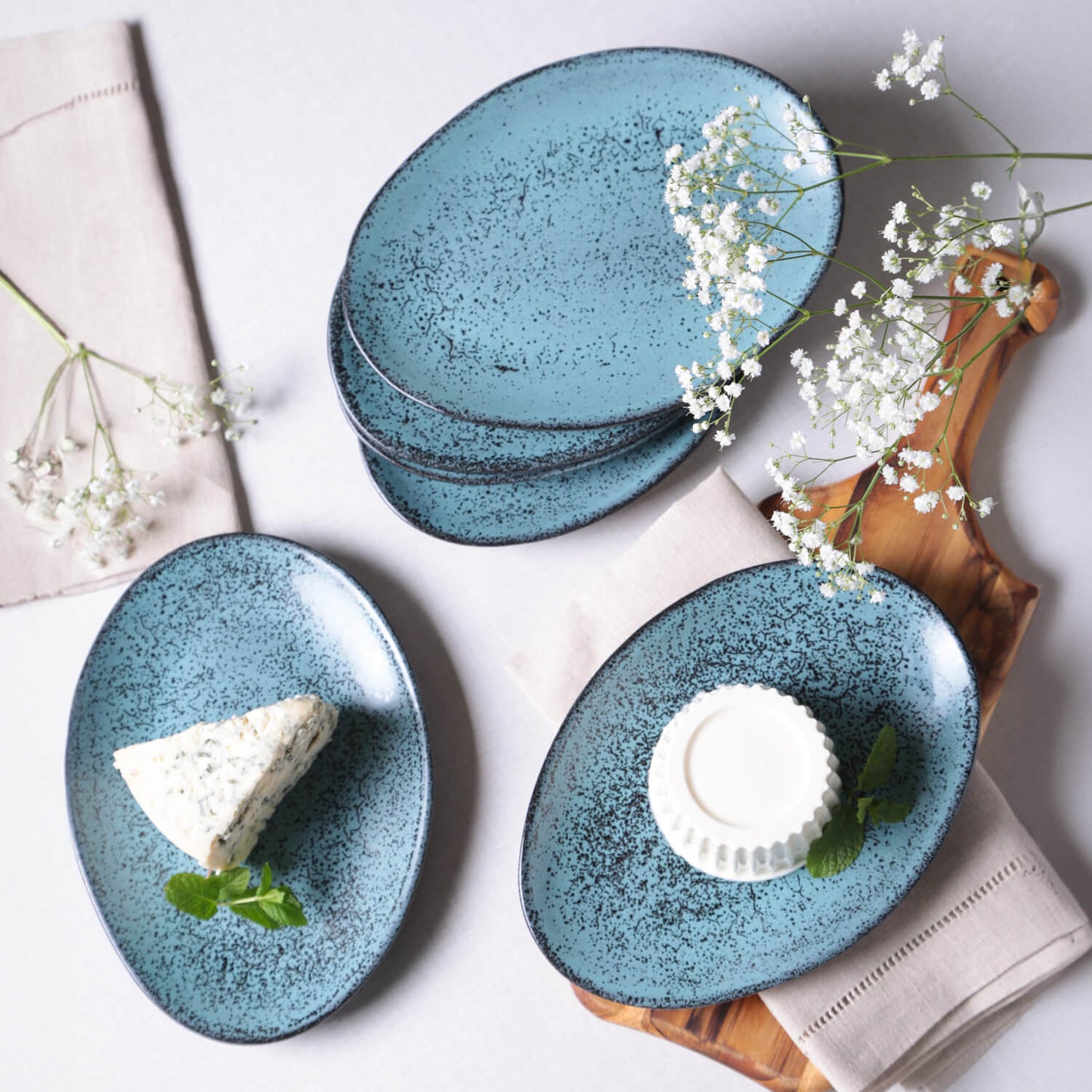 Porto Brasil NIGHT SKY OVAL DESSERT PLATE ORGANIC STONEWARE dia. 8.86"  SKU: '1541477201