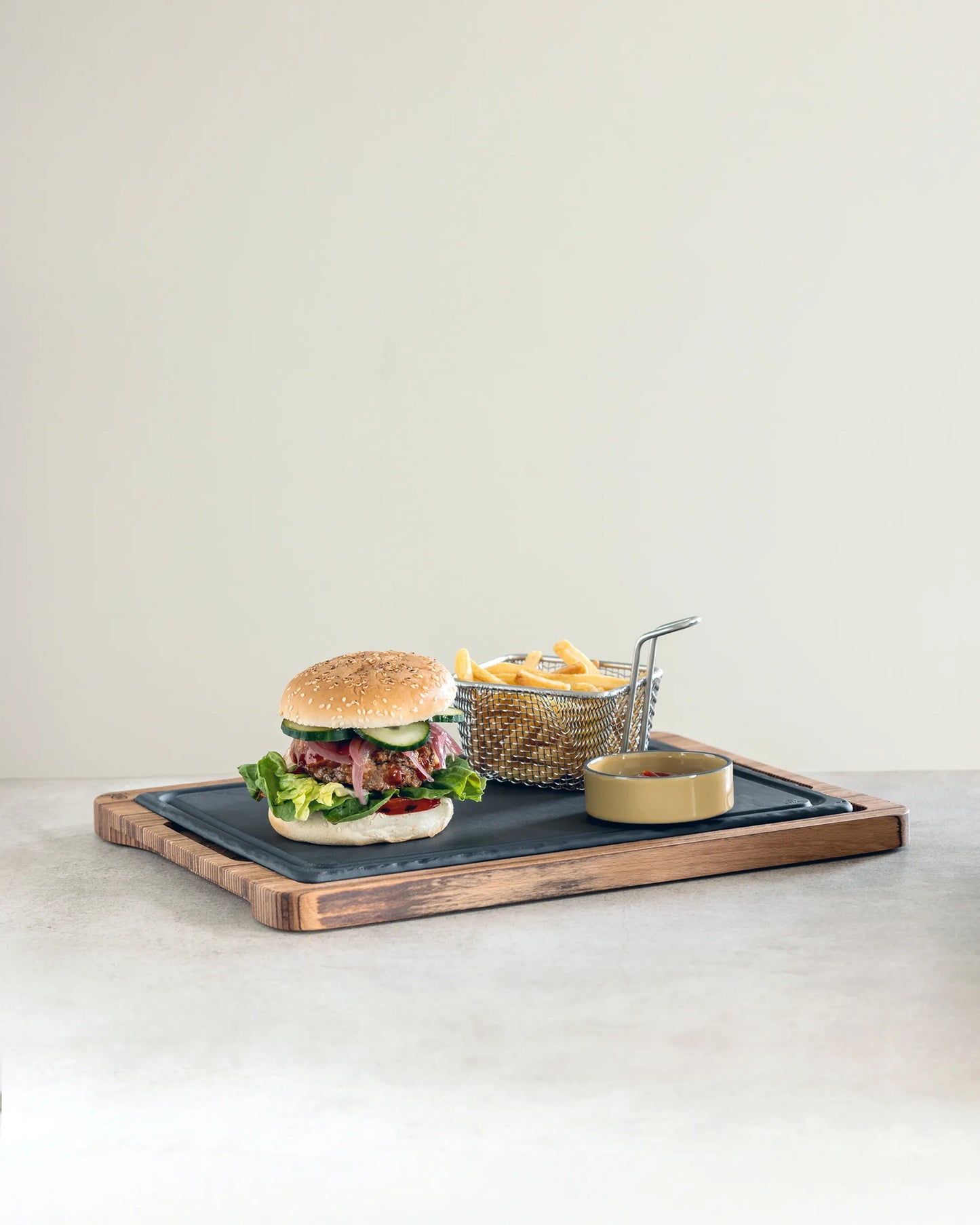 Revol BASALT RECT. PLATE 1 CURVED EDGE Matt slate style SKU: '647783