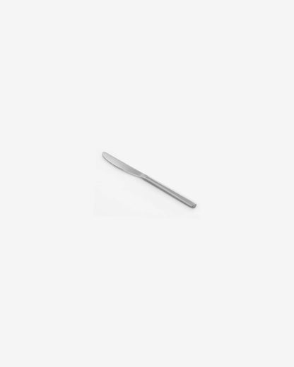 Revol COURCHEVEL DESSERT KNIFE SATIN FINISH 18/10 satin stainless steel SKU: '656617