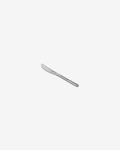 Revol COURCHEVEL BUTTER KNIFE HAMMMERED FINISH 18/10 hammered stainless steel SKU: '656629
