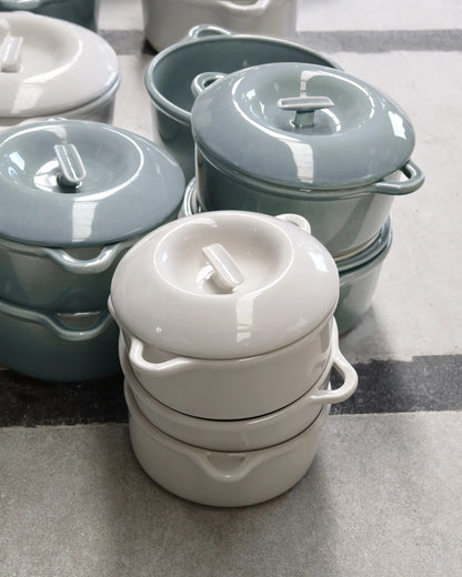 Revol BOMBANCE ROUND COCOTTE 29CM INDUCTION WITH PORCELAIN LID Alabaster white Induction SKU: '660141