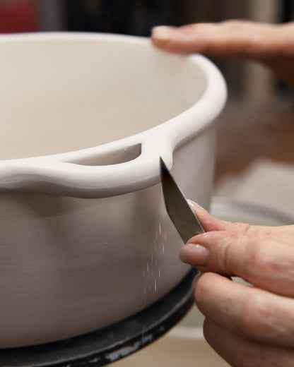 Revol BOMBANCE ROUND COCOTTE 29CM INDUCTION WITH GLASS LID Alabaster white Glass Induction SKU: '660153