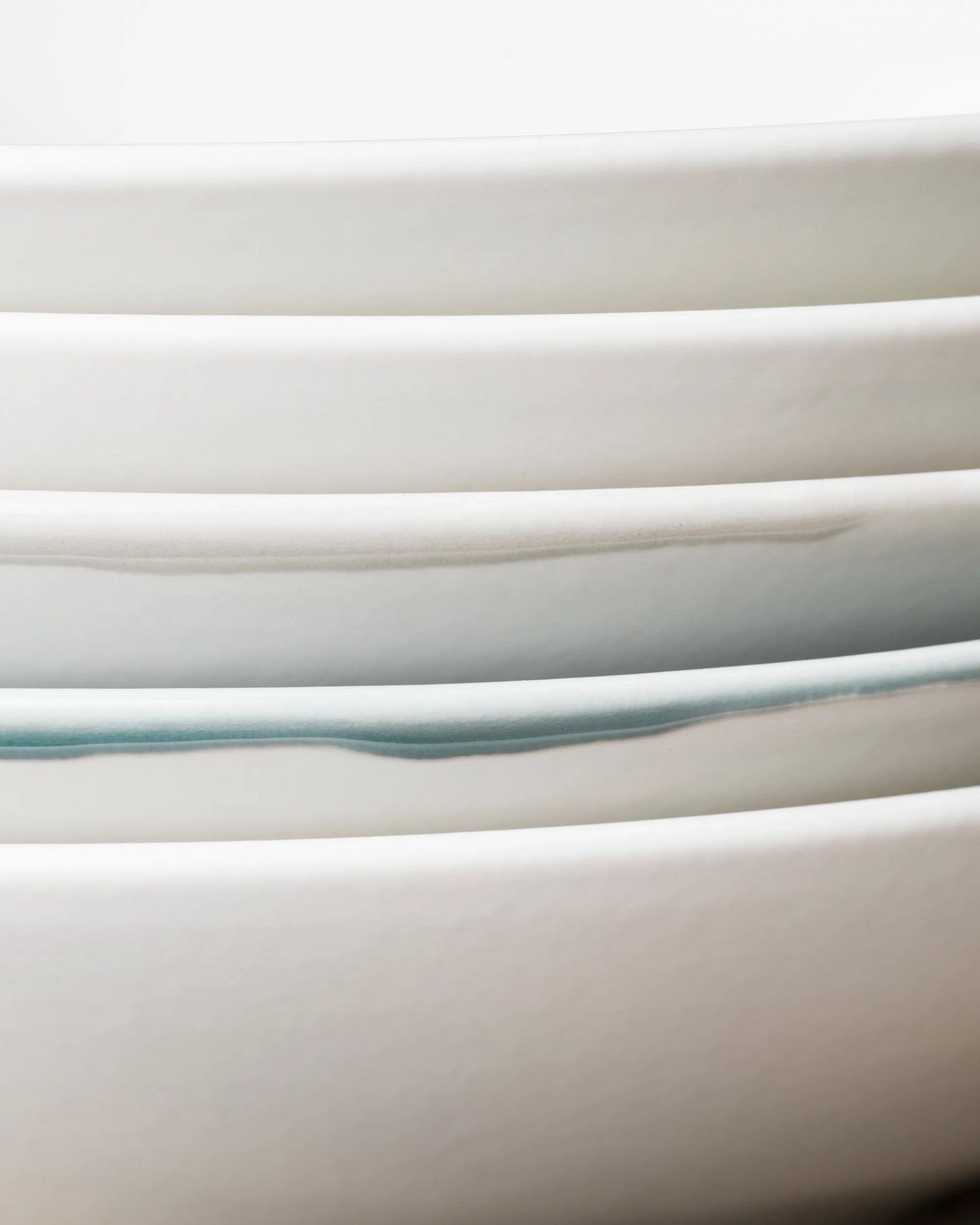 Revol CONFLUENCE DEEP COUPE PLATE 24CM Fjord Alabaster white SKU: '660907