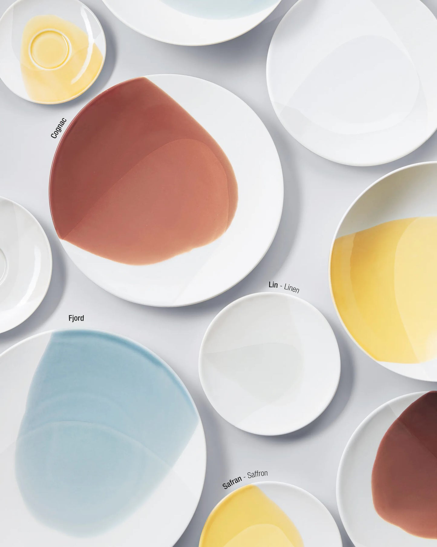 Revol CONFLUENCE DEEP COUPE PLATE 24CM Coconut milk Alabaster white SKU: '660908