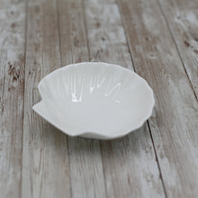 Fine Porcelain Shell Dish 5" | 13 Cm WL-992010/A