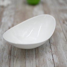 Fine Porcelain Dish 8" X 4.7'' X 2.5'' | 20.5 X 12 X 6.5 Cm WL-992391/A