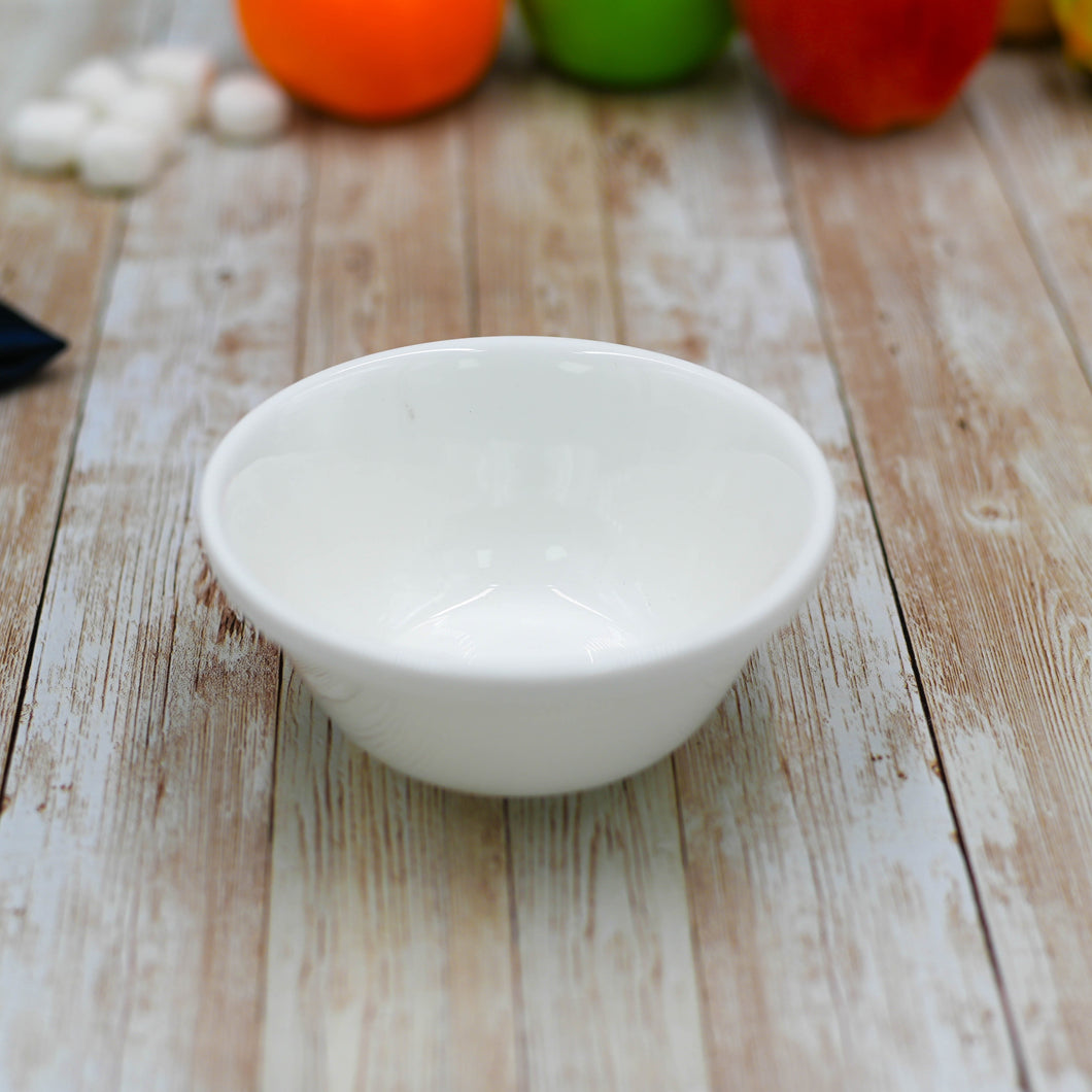 Fine Porcelain Bowl 4.5