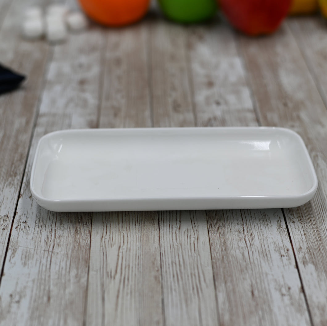 Fine Porcelain Dish 7.5